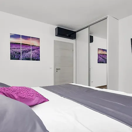 Modern Selina Nera With Heated Pool & Sea View In Βίλα Μακάρσκα