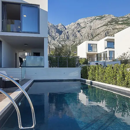 Luxury Makarska