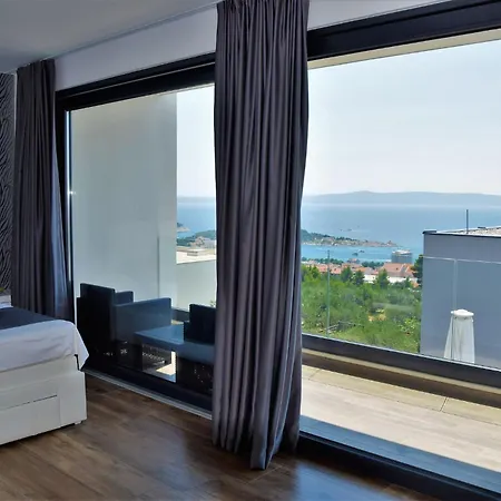 Modern Selina Nera With Heated Pool & Sea View In * Μακάρσκα