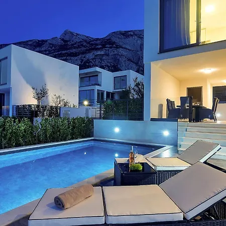 Modern Selina Nera With Heated Pool & Sea View In Μακάρσκα