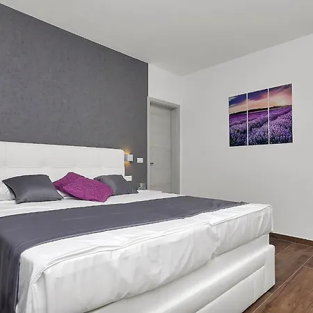 Modern Selina Nera With Heated Pool & Sea View In Βίλα *