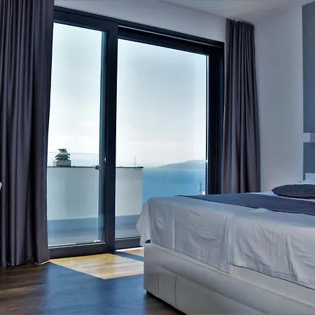 Modern Selina Nera With Heated Pool & Sea View In Μακάρσκα