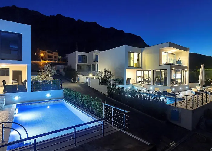 Villa Modern Selina Nera With Heated Pool & Sea View In