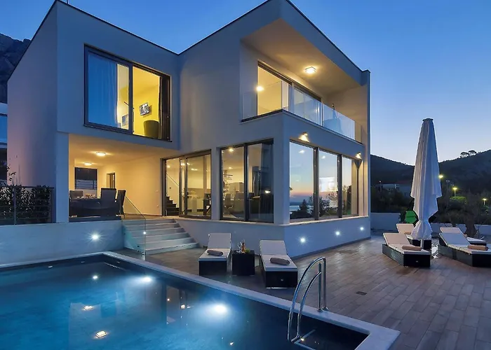 Modern Selina Nera With Heated Pool & Sea View In * Makarska
